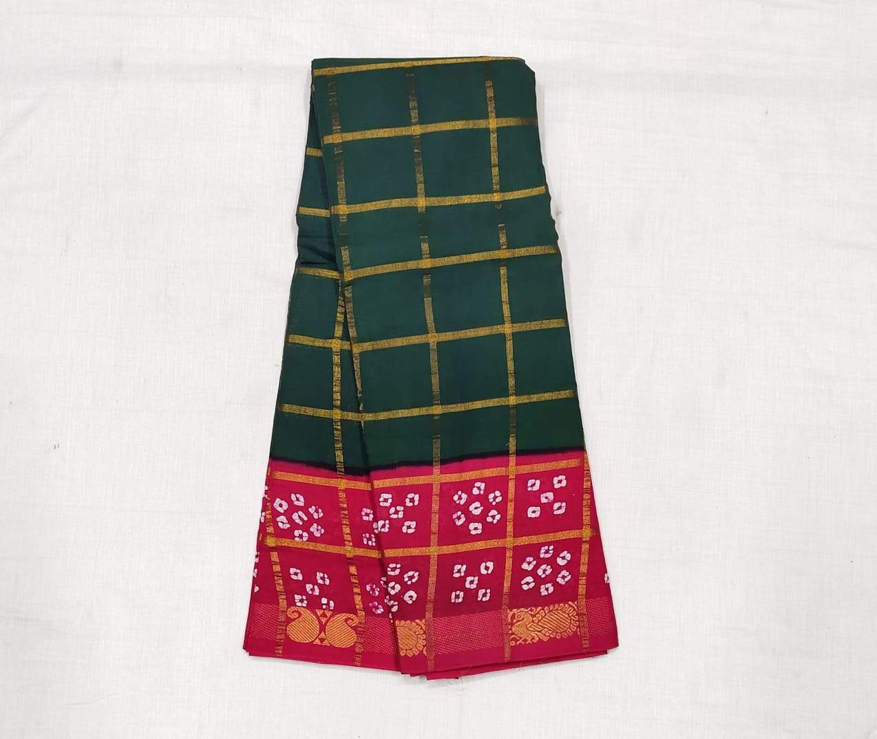 Green and Pink Sungudi with Bandhani Print Border