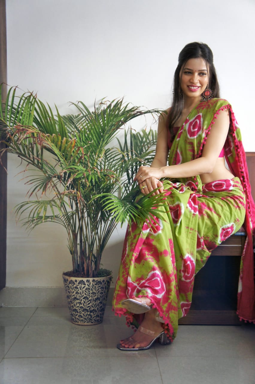 Dance of Dyes: Jaipuri Cotton Saree with Tie-Dye Creativity - JCS009