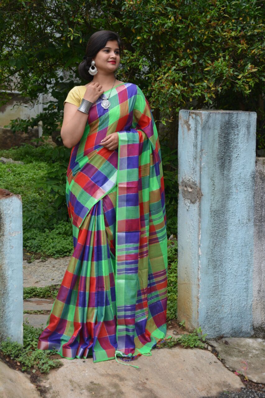 Linen Saree with Contrast Multi Checks-LNSRE065 Chequered trendy saree for office use