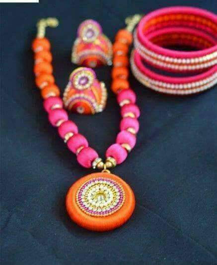 Orange and Pink Round Pendant Silk Thread Jewellery Set