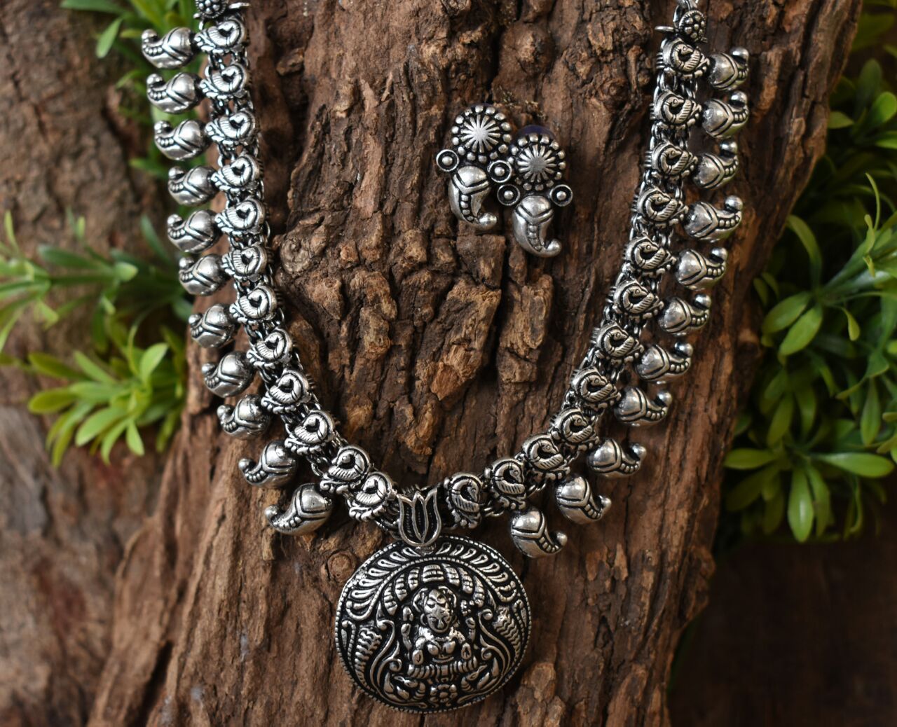 Oxidized Temple Necklace and Earrings-OTN036