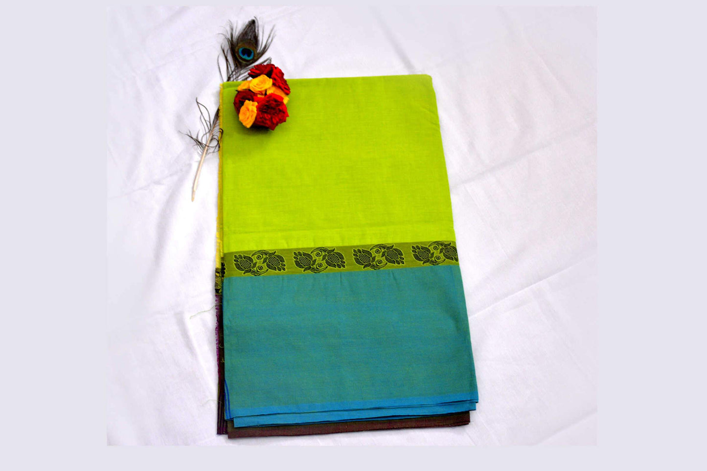 Parrot Green with Floral Designed Double Color Border Pure Handwoven Chettinad Cotton Saree-AKCHEDS-002