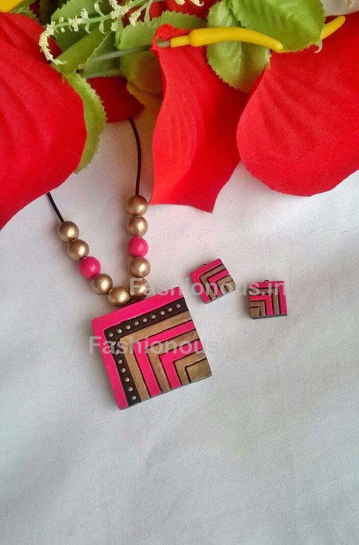 Pink with Golden Squared Terracotta Pendant Set-TJS-045