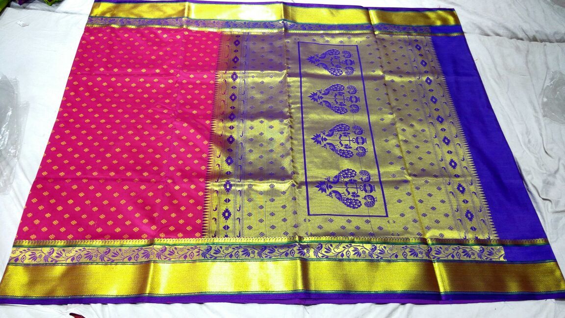 Pink with Peacock Designed Golden Pallu Paithani Saree-PAITHANI-005