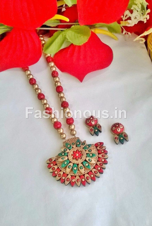 Red and Green Semi-Circle Terracotta Jewellery Set