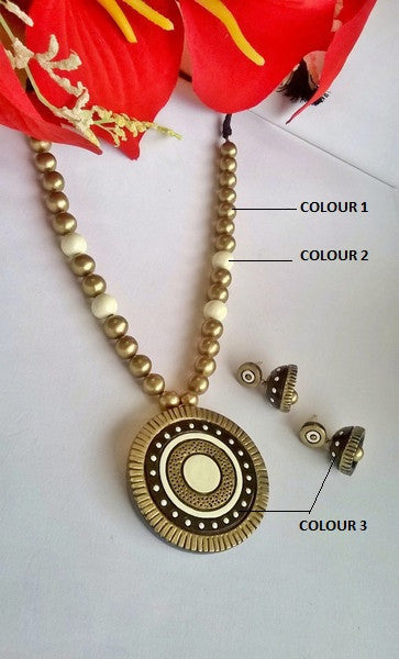 Round White Terracotta Jewellery Set