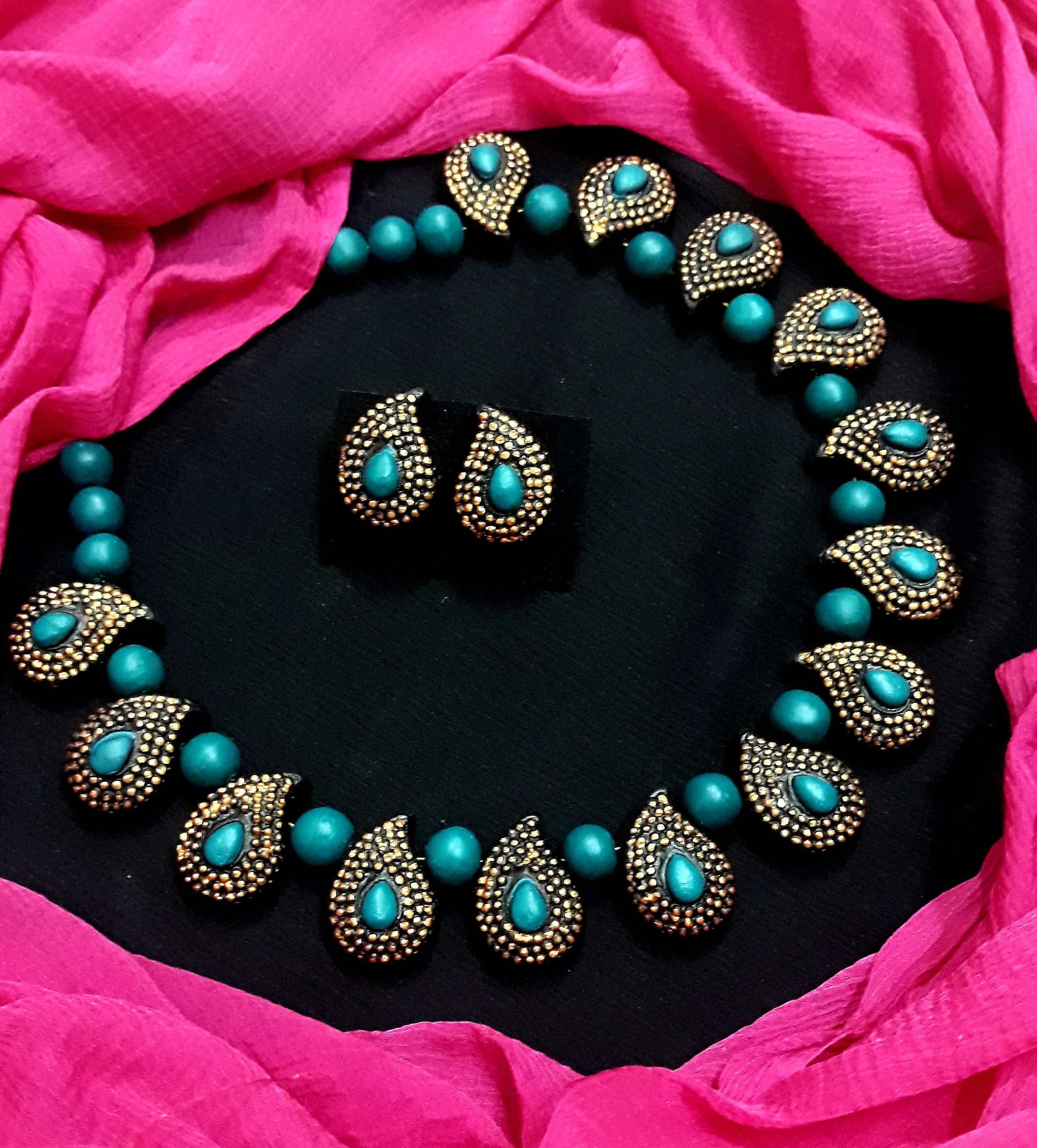 https://www.facebook.com/shambhavi.terracotta.jewellery/ | Terracotta  jewellery, Terracota jewellery, Teracotta jewellery