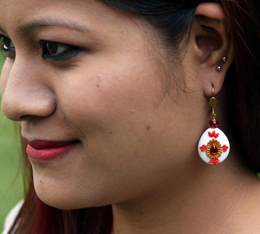 White Floral Droplet Polymer Clay Earrings-ZAPCJH-036