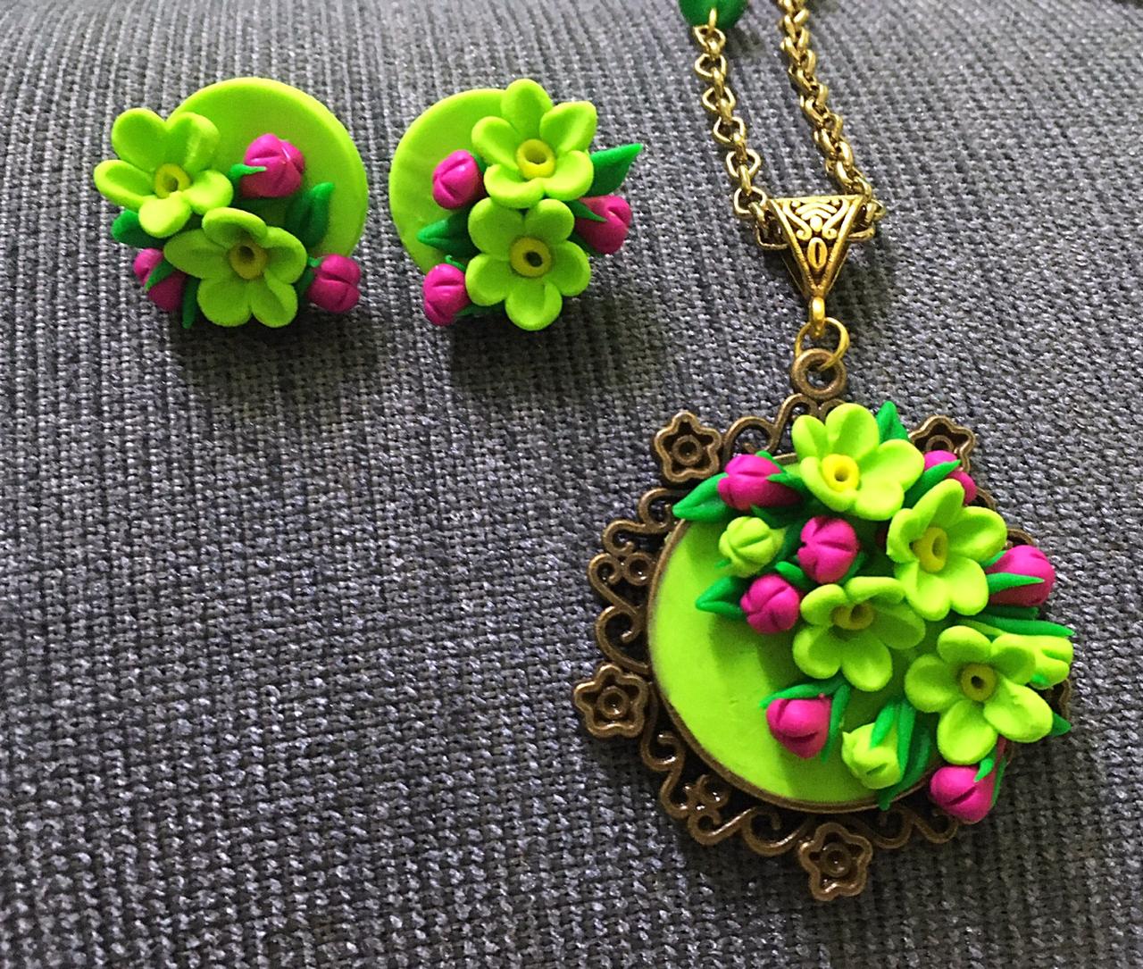 Leaf Green With Mustard Polymer Clay Pendant And Earrings